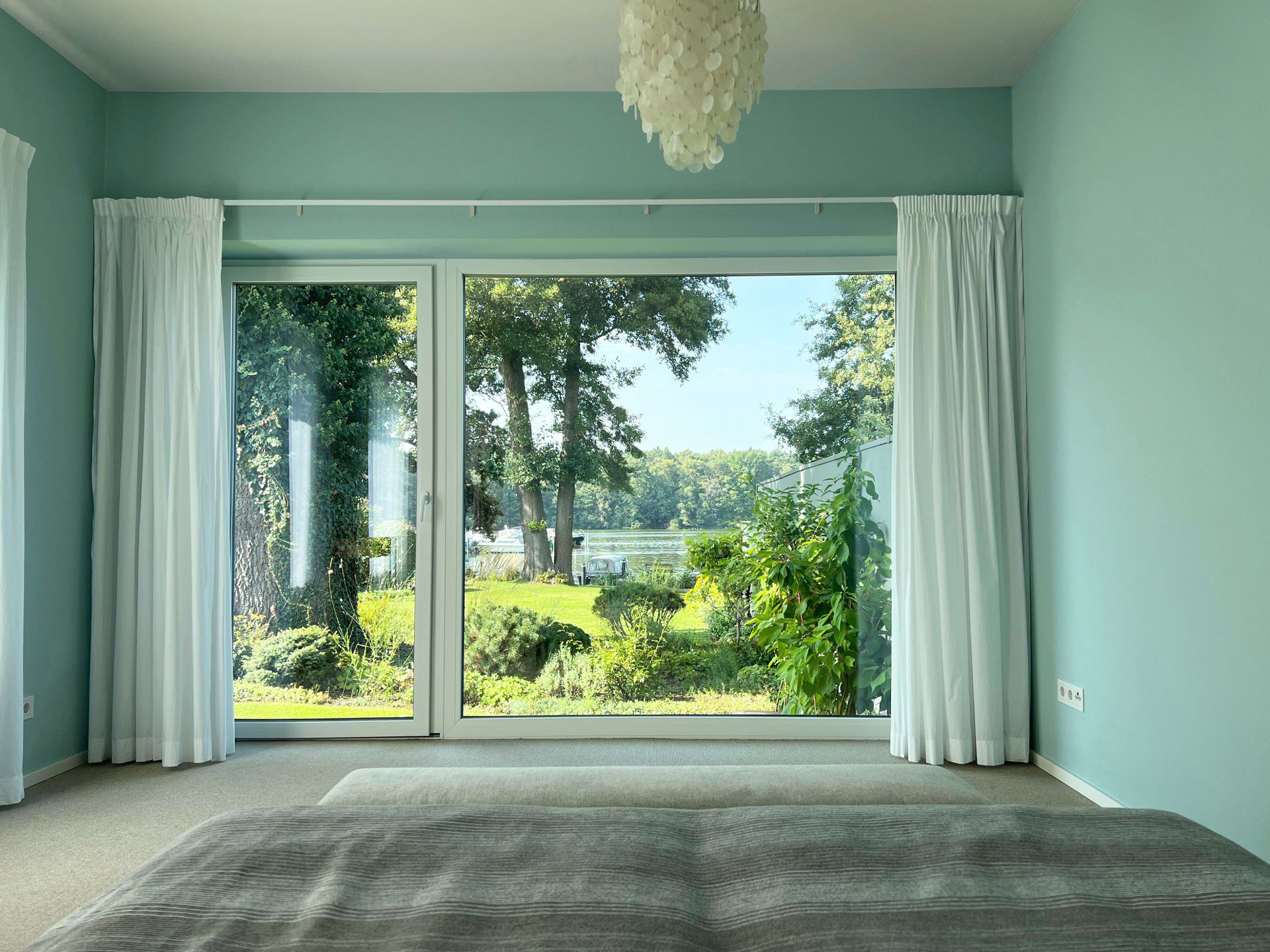 Schlafzimmer – Einfamilienhaus am See Brandenburg